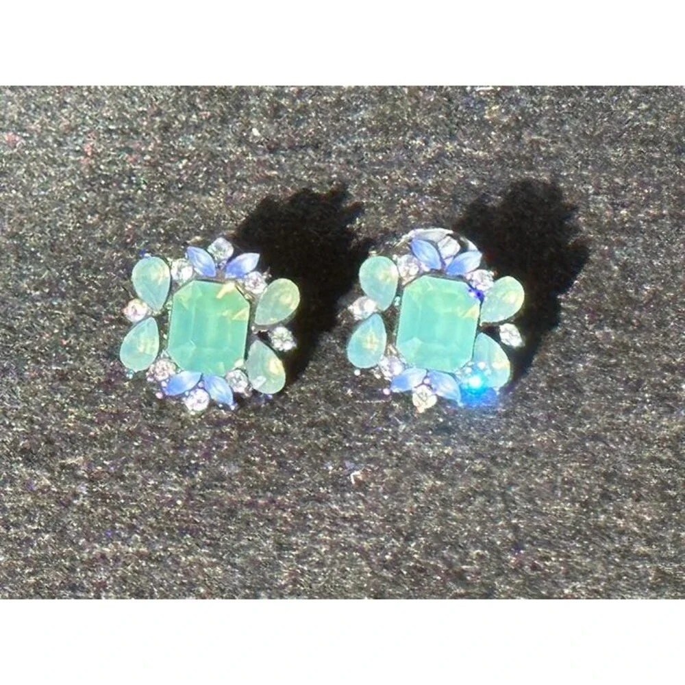 Mint Opal Rhinestone Cluster Stud Earrings Cute Sparkly Gift NWT New Jewelry